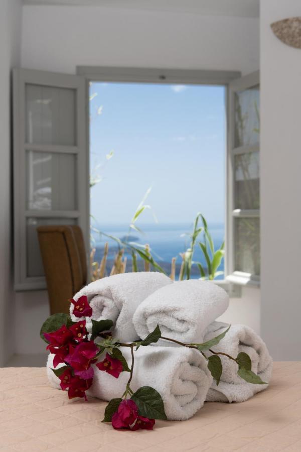 Villa Iatis View Collection à Imerovígli Extérieur photo